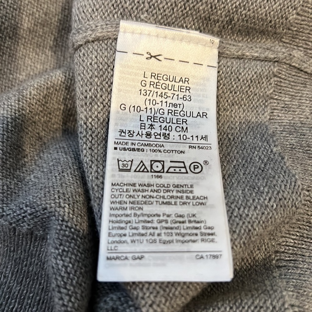 - Boys Gap kids large regular grey V-neck sweater - Picture 10 of 10